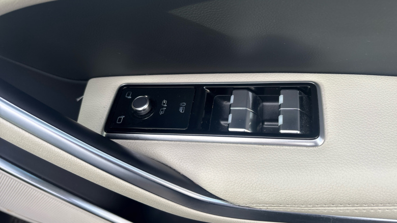 Jaguar F-Pace 2.0 D200 R-Dynamic S 5dr Auto AWD Diesel Estate